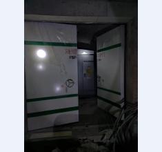 玻璃钢隧道防护门安装现场照片2